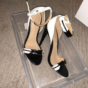 L.A.M.B Sandals; 4.5” Heel; Size 8.5